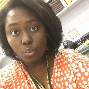 Meet your Posher, Briana